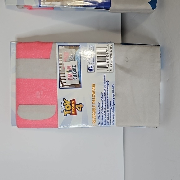 Disney Pixar Toy Story 4 Reversible Pillowcase Set  of 2  Pink White Grey NWT - Picture 3 of 4